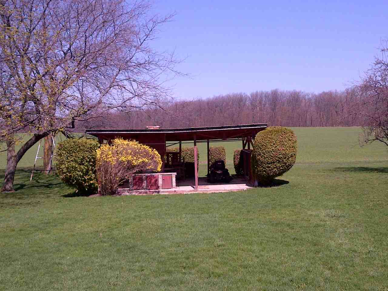 3243 Main St E - Photo 3 of 6