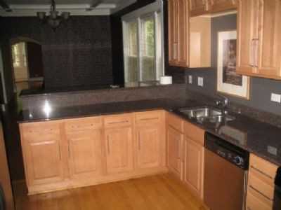 4715 N Ave - Photo 2 of 8