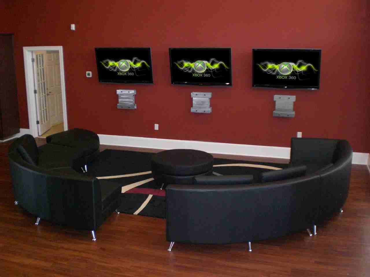 1345 Wenlon Dr - Photo 3 of 7