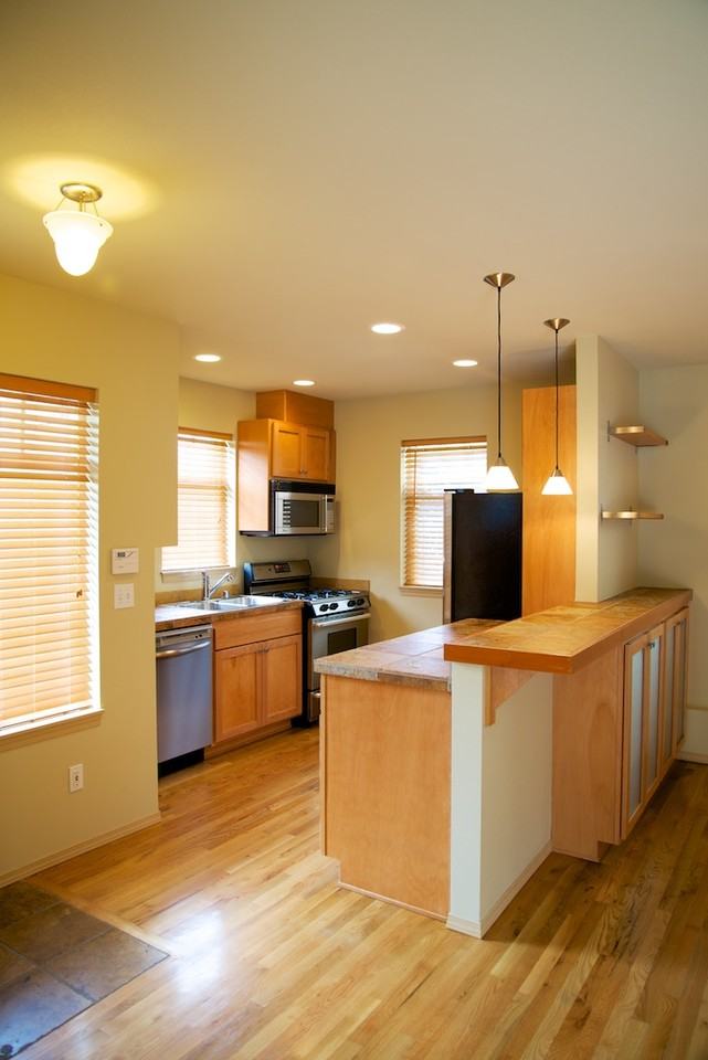 1316 29th Ave S - Photo 3 of 11