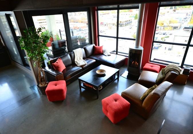 1630 Pandosy St - Photo 2 of 9