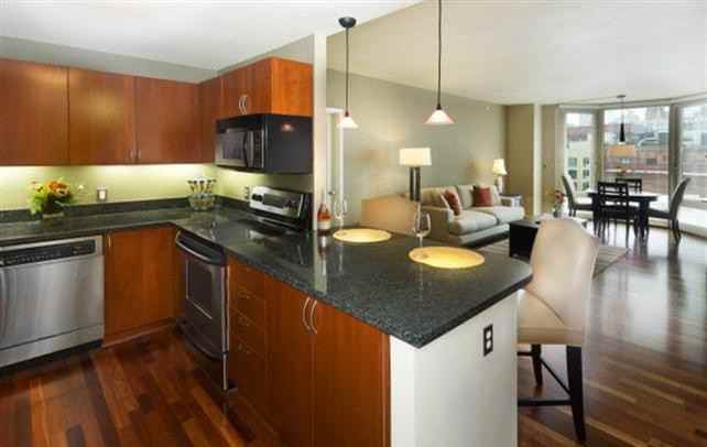 88 King St #621 - Photo 2 of 21