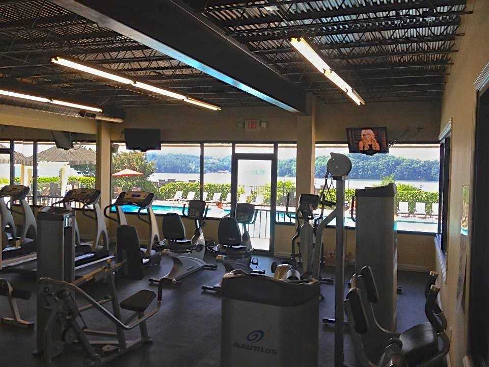 5908 Lake Resort Terrace - Photo 2 of 15