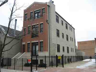 1330 W Fletcher Ave 1F - Photo 2 of 2