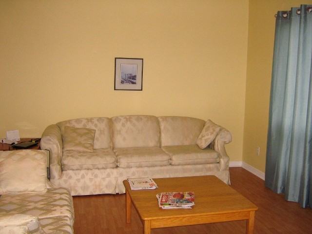 4352 Stella Crescent - Photo 2 of 6