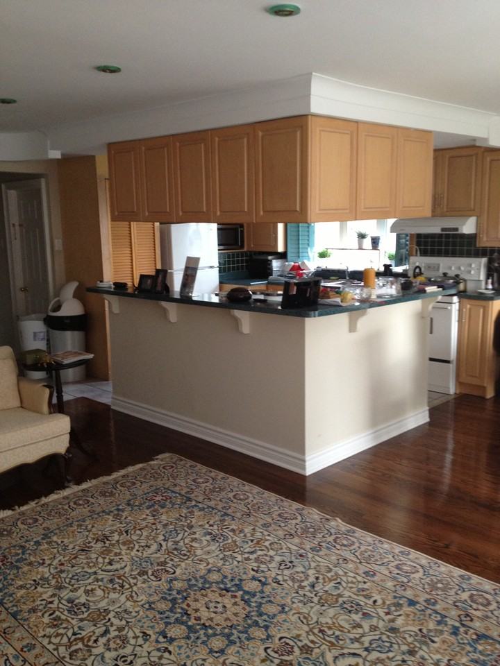 1556 Warden Ave - Photo 2 of 5