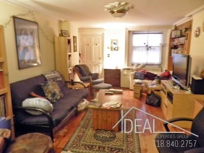 381 Clinton St - Photo 3 of 8