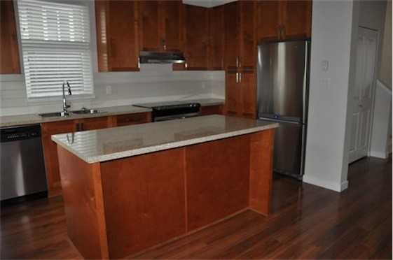 717 Premier St #717 - Photo 2 of 6