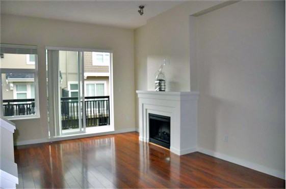 717 Premier St #717 - Photo 3 of 6