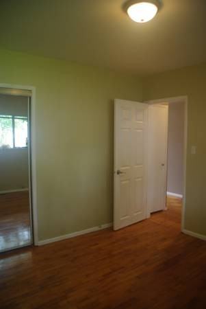 3963 Napier St - Photo 2 of 7