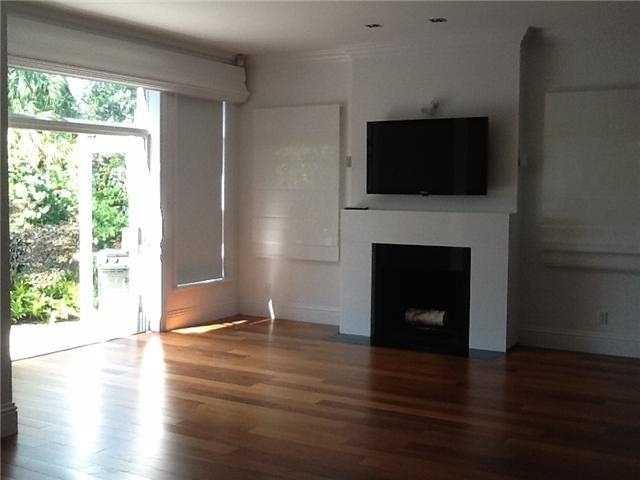 1736 NE 1st St - Photo 2 of 5