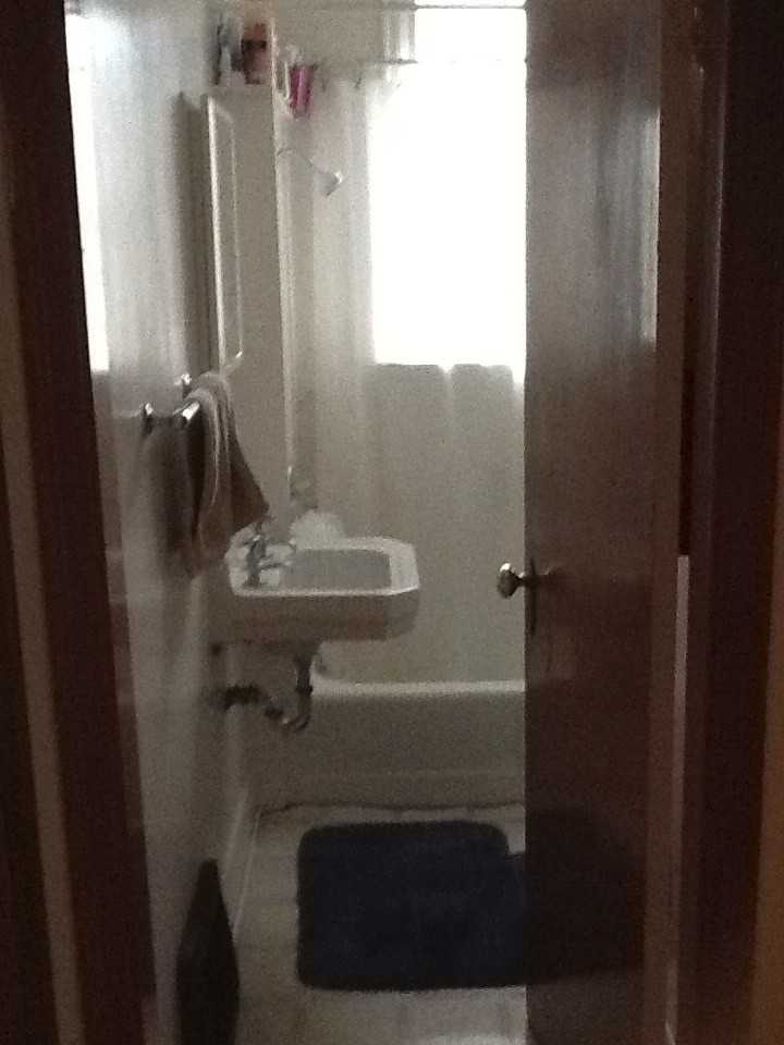 1034 Temperance St - Photo 3 of 6