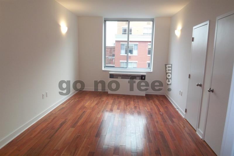 454 Manhatten Ave #5G - Photo 3 of 6