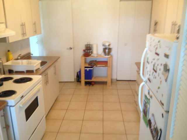 1350 Chemin Herron - Photo 3 of 5