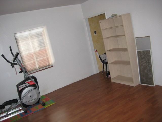 2152 N Edison Terrace - Photo 3 of 8