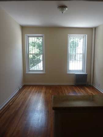 1411 2nd Ave - Photo 3 of 3