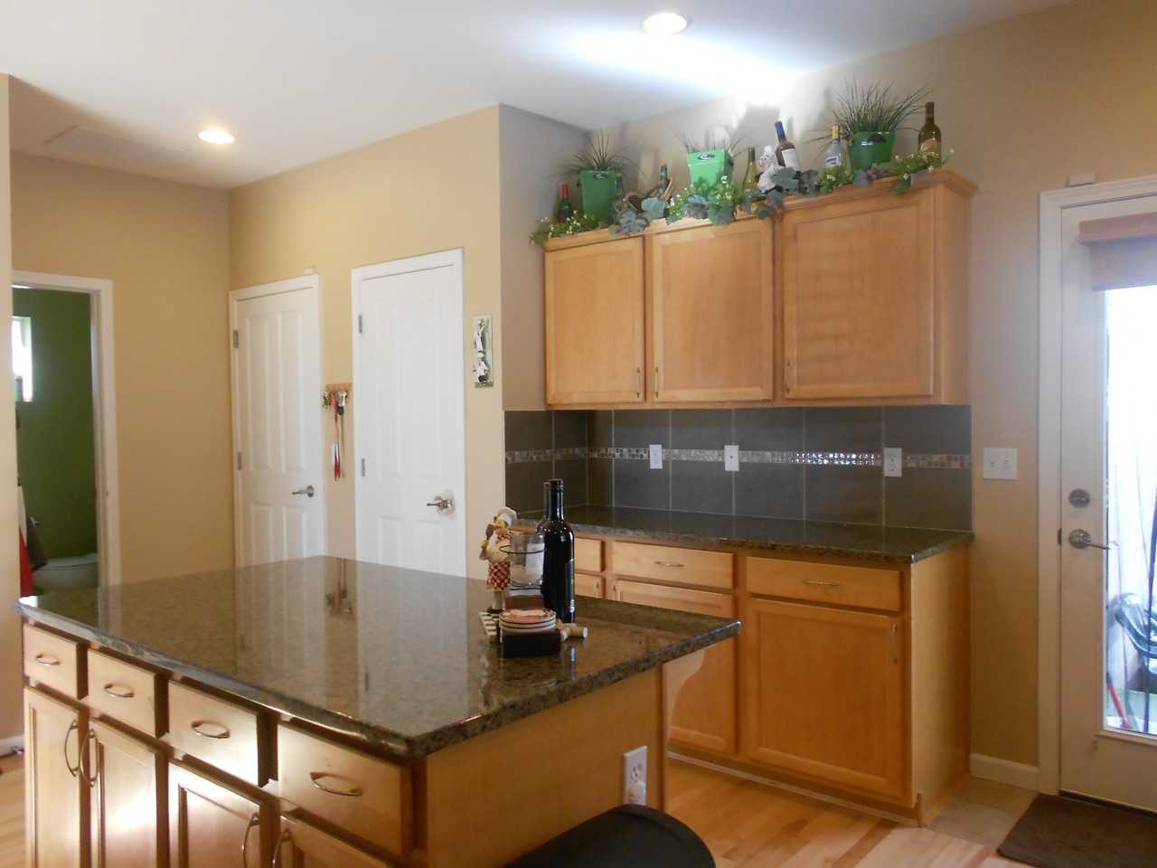 2623 85th Drive Northeast - Photo 2 of 26