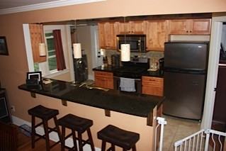 10 Gardner Terrace - Photo 3 of 6