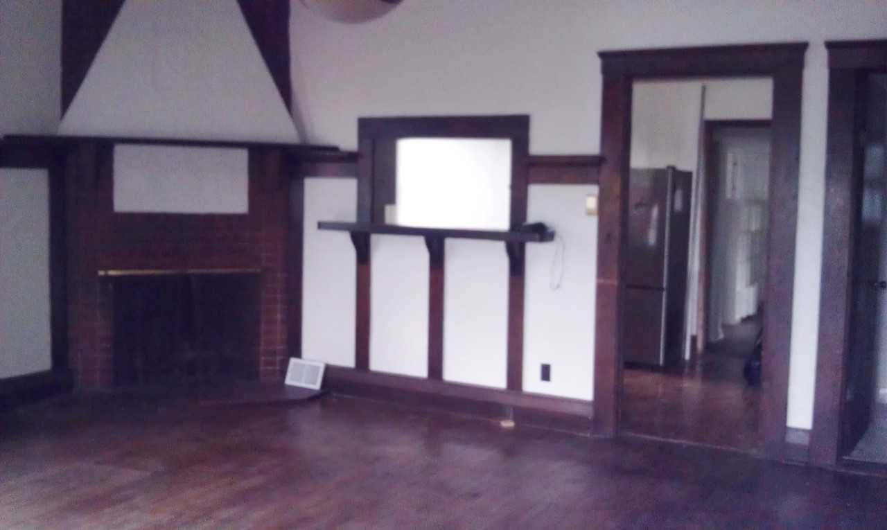 14 River Rd #1 - Photo 3 of 19