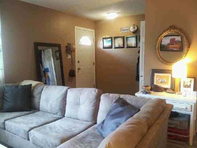 1012 Central St E #2 - Photo 2 of 6