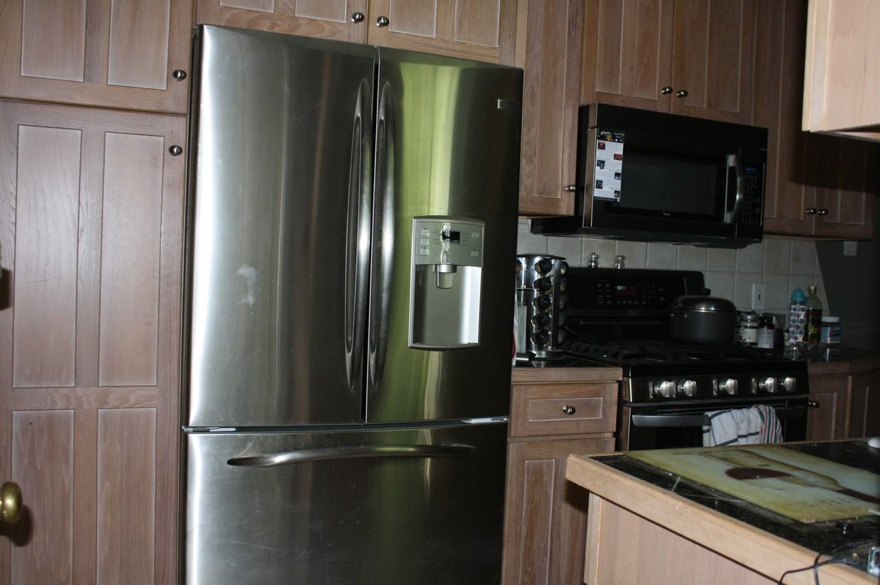 102 E Riverglen Dr #102 - Photo 3 of 5