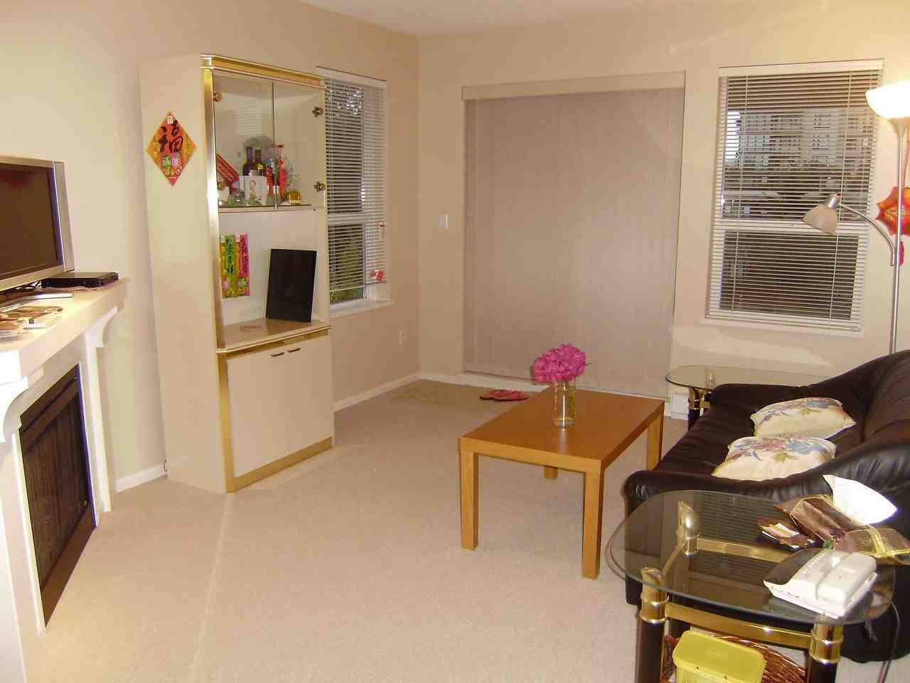 9100 Ferndale Rd - Photo 2 of 3