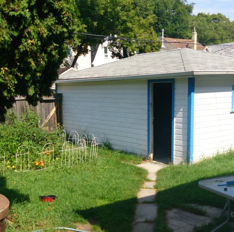 807 Dudley Ave - Photo 2 of 7