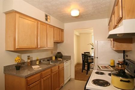 27600 Chardon Rd #1073 - Photo 2 of 5