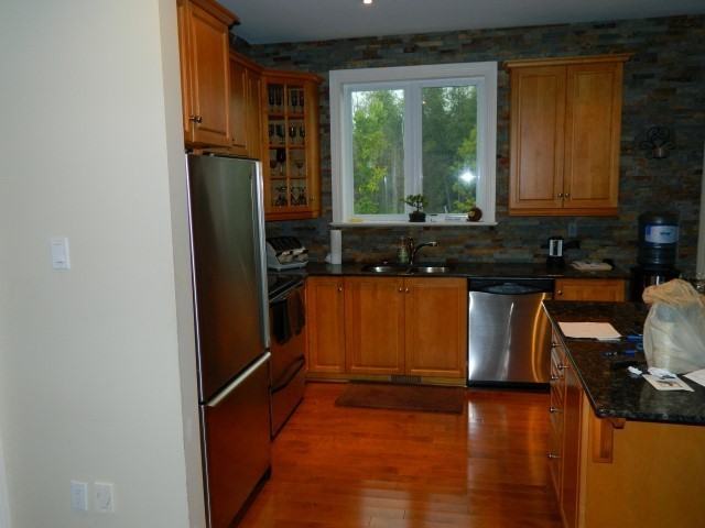 100 Biltmore Crescent - Photo 3 of 5