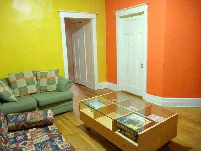 796 Av Champagneur - Photo 2 of 5