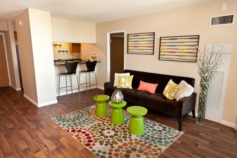 1170 Galapago St - Photo 3 of 14