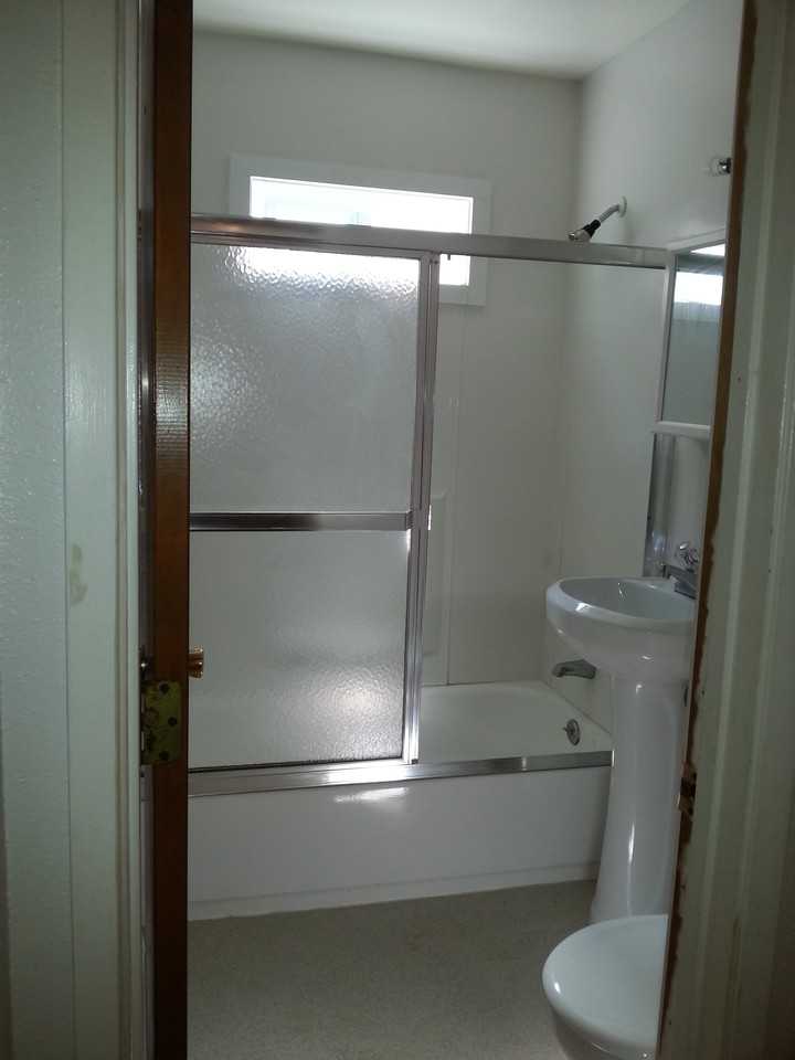 5056 Martin Luther King Jr Way S #5056 - Photo 3 of 6