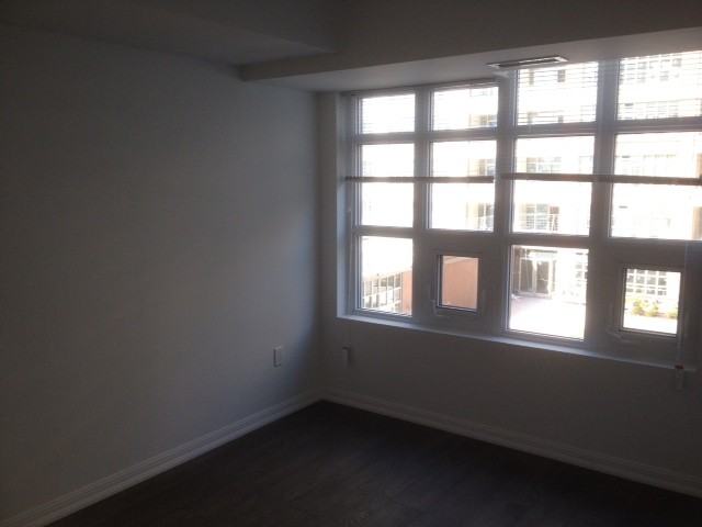 75 E Liberty St 1020 - Photo 3 of 9