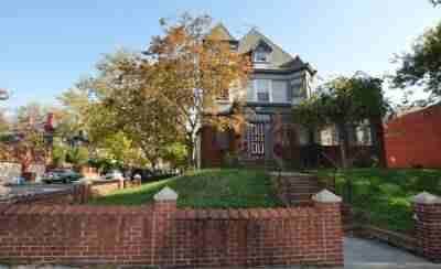 7701 Ridge Blvd DUPLEX - Photo 2 of 6