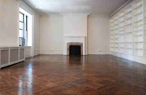 589 7th Ave - Photo 2 of 5