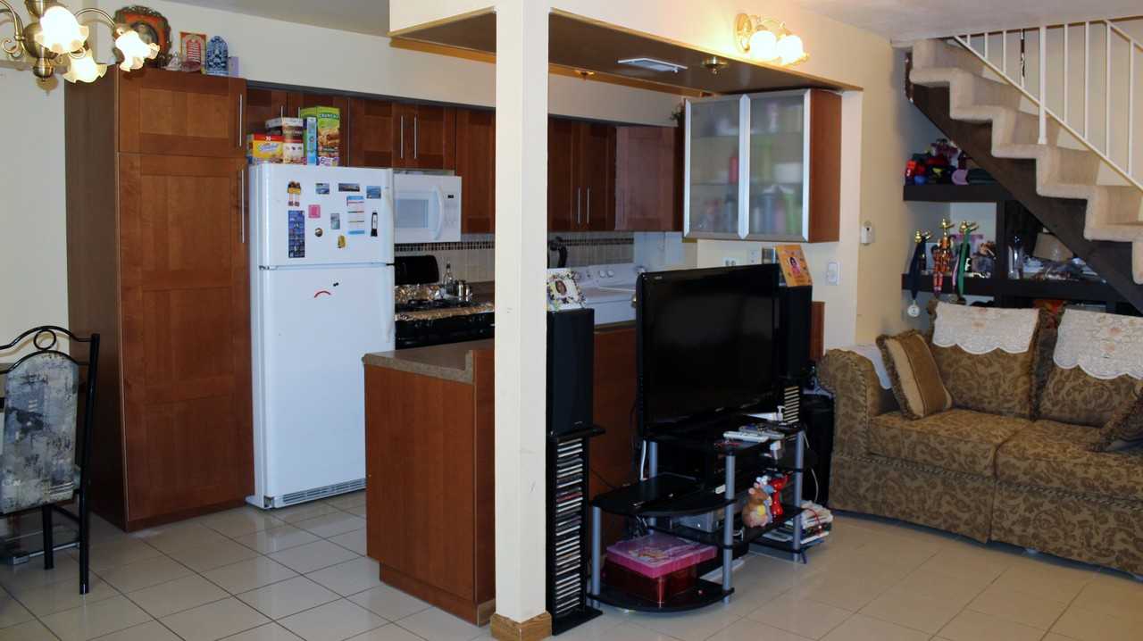 1355 Cove Dr #1355 - Photo 2 of 3