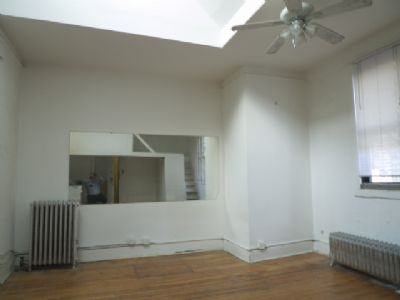 227 W North Ave - Photo 2 of 4