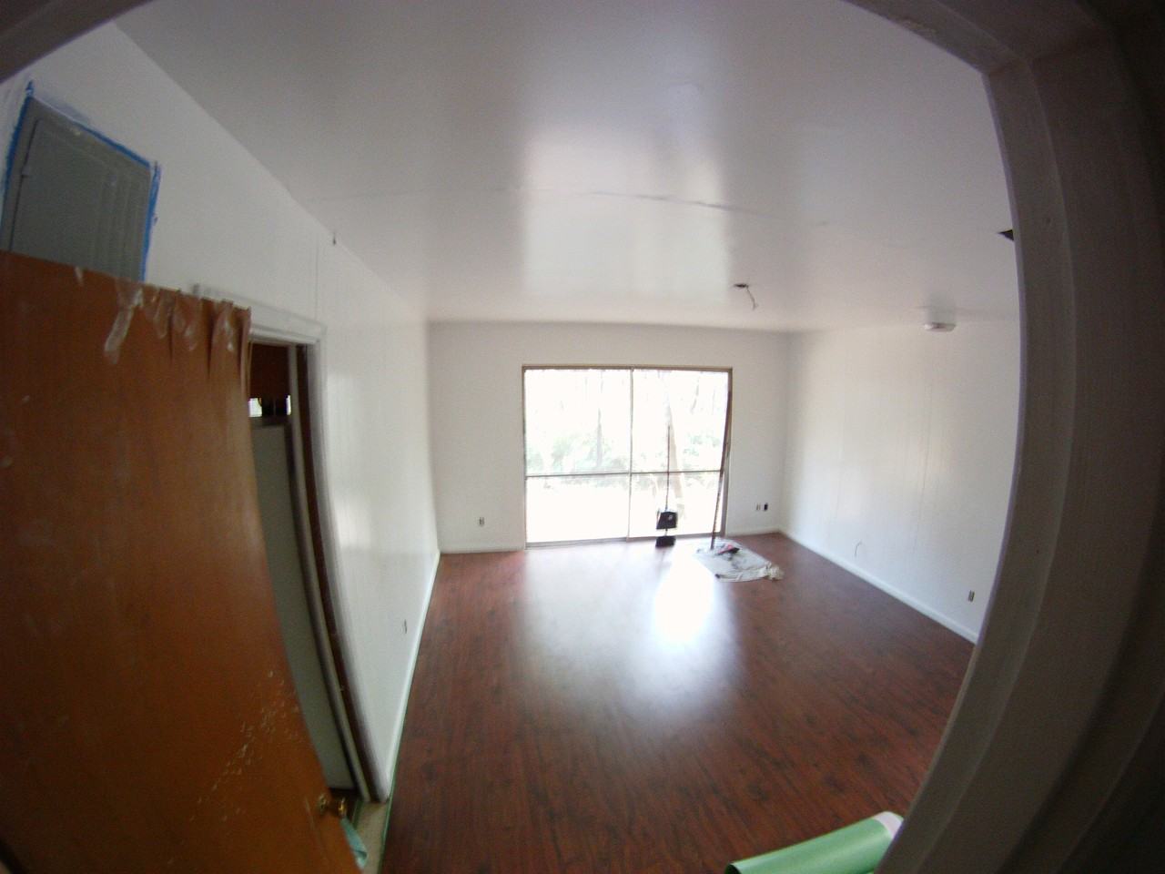 317 NW 175 St - Photo 3 of 4