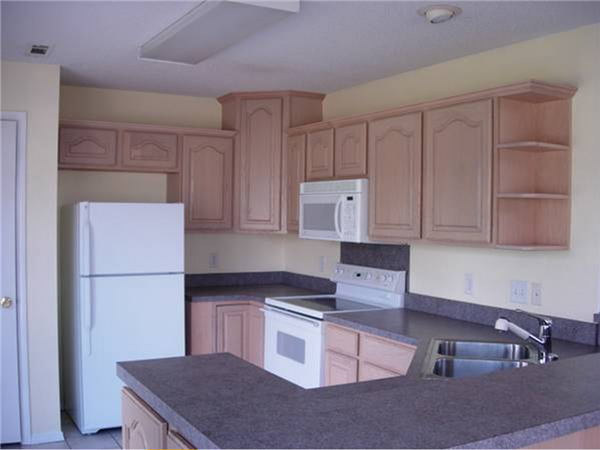 Hickory Creek Townhouses - Photo 3 of 4