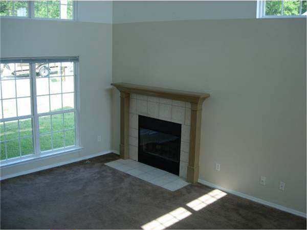 Hickory Creek Townhouses - Photo 2 of 4