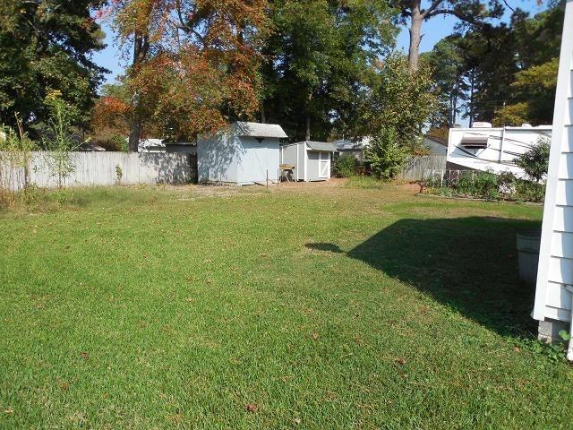 6534 Hudson Ave - Photo 2 of 7