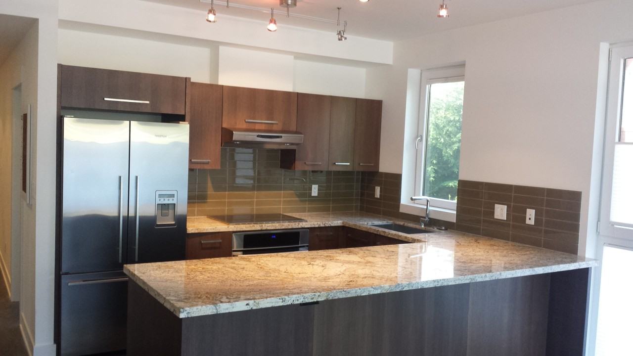 650 Evergreen Pl #308 - Photo 2 of 8