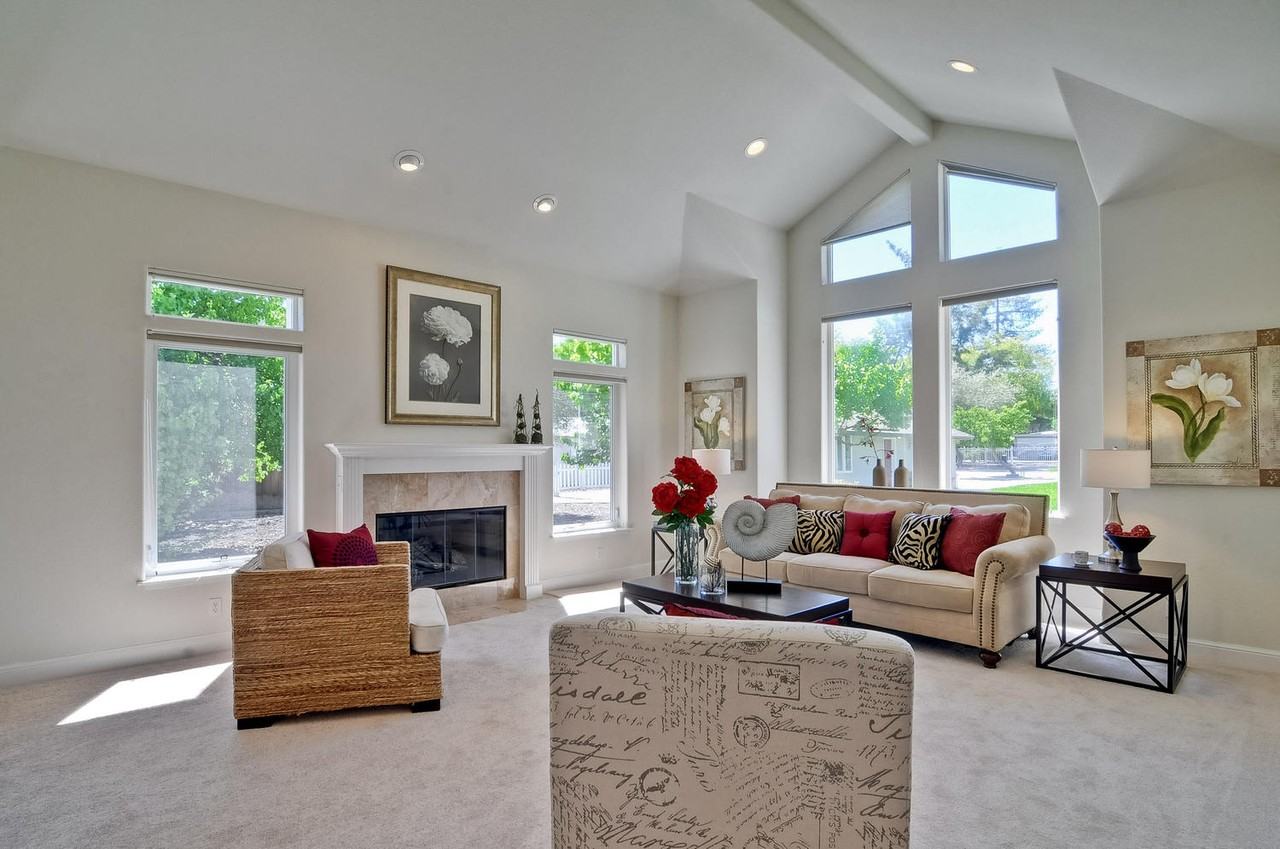 3465 Middlefield Rd - Photo 2 of 10