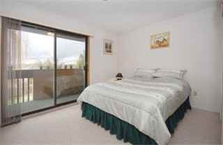 3240 Glasgow Ave - Photo 3 of 4