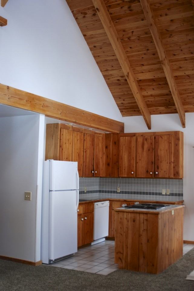 263 Regal Cir - Photo 2 of 18