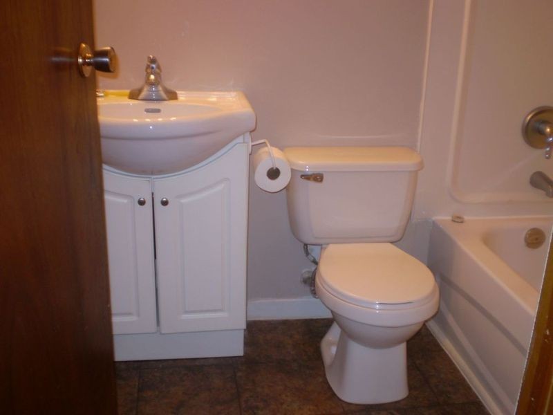 75 Sackville Cross Rd #111 - Photo 2 of 9