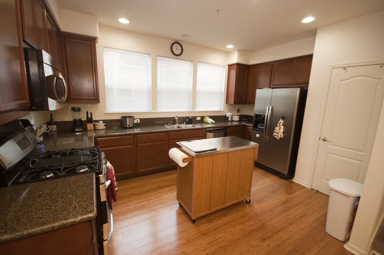 2488 Autumnvale Dr - Photo 3 of 3