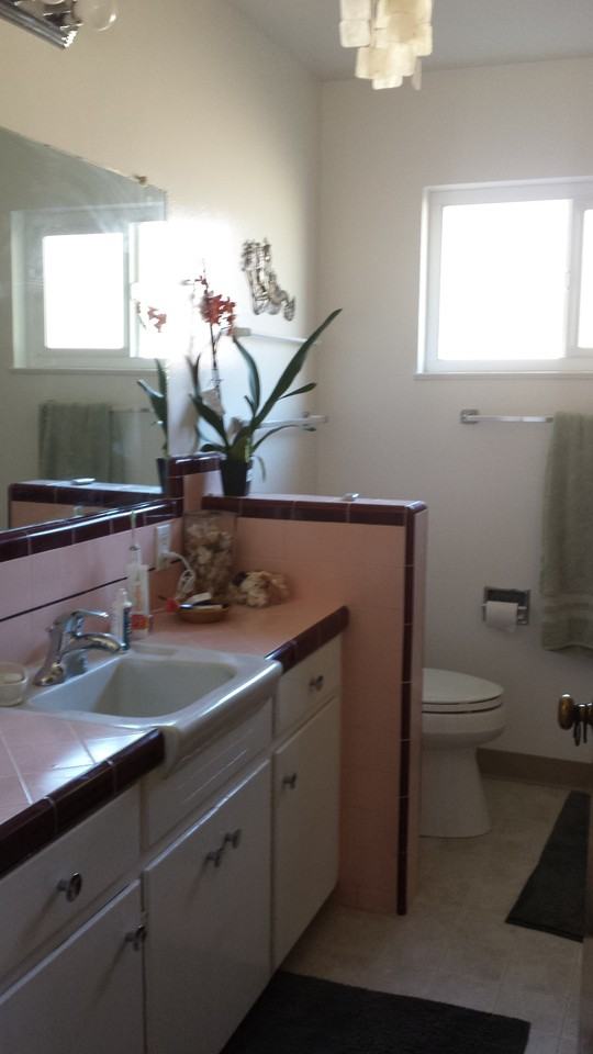 361 Martha St - Photo 2 of 4