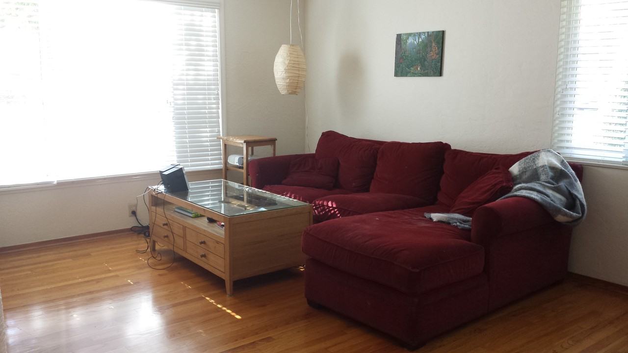 361 Martha St - Photo 3 of 4