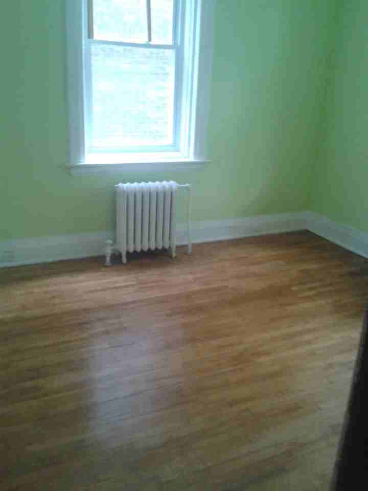 223 Avenue Melville - Photo 3 of 6